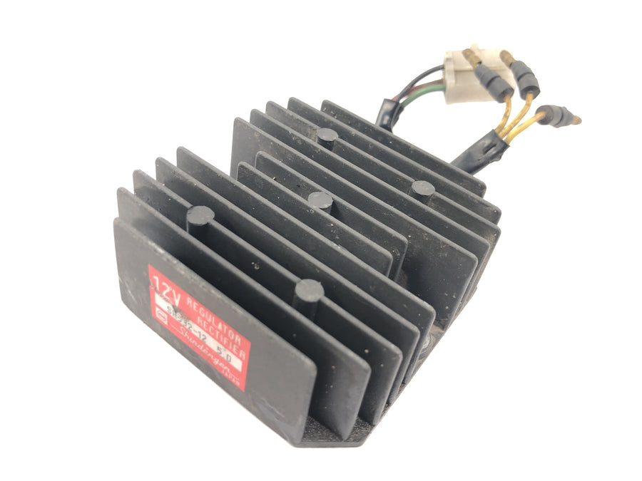 Honda XL 600 RM PD03 [1985] - Regulador de voltaje regulador rectificador controlador de carga 12V