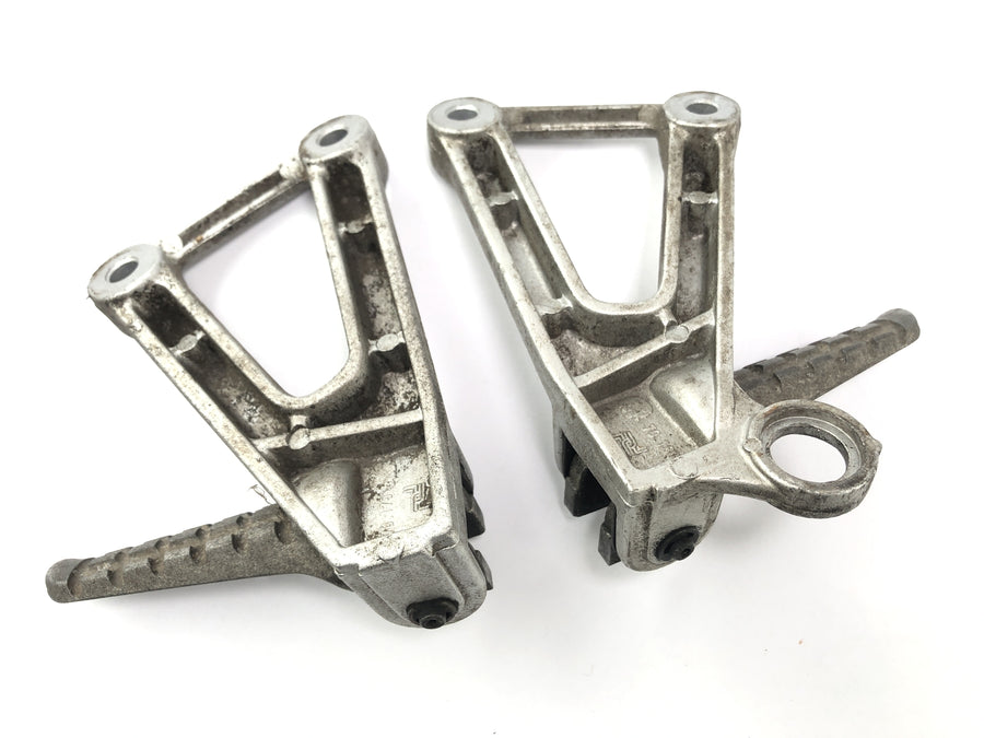 Cagiva Mito 125 EVO 8P [2000] - Foundation Facility Socius Footrests izquierdo y derecho