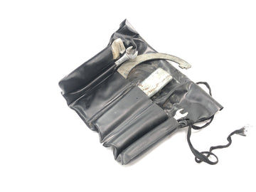 Triumph Speed ​​Triple T509 [1998] - Bolsa de herramientas herramientas a bordo - 0