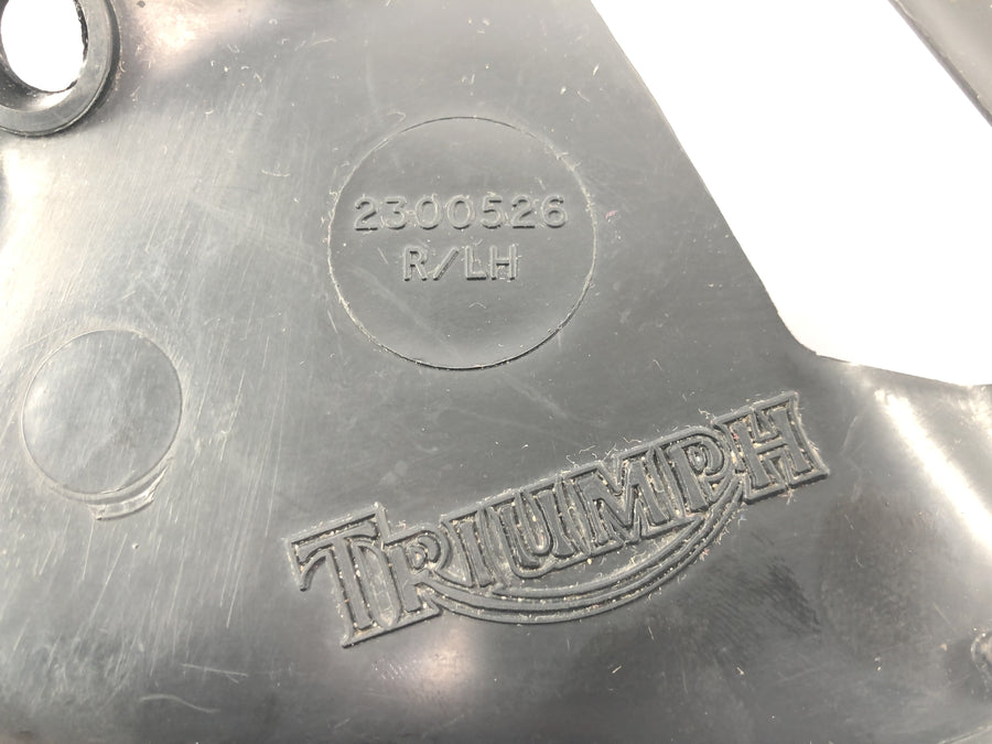 Triumph Tiger 900 T400 [1998] - Tapa de protección motor izquierda capó