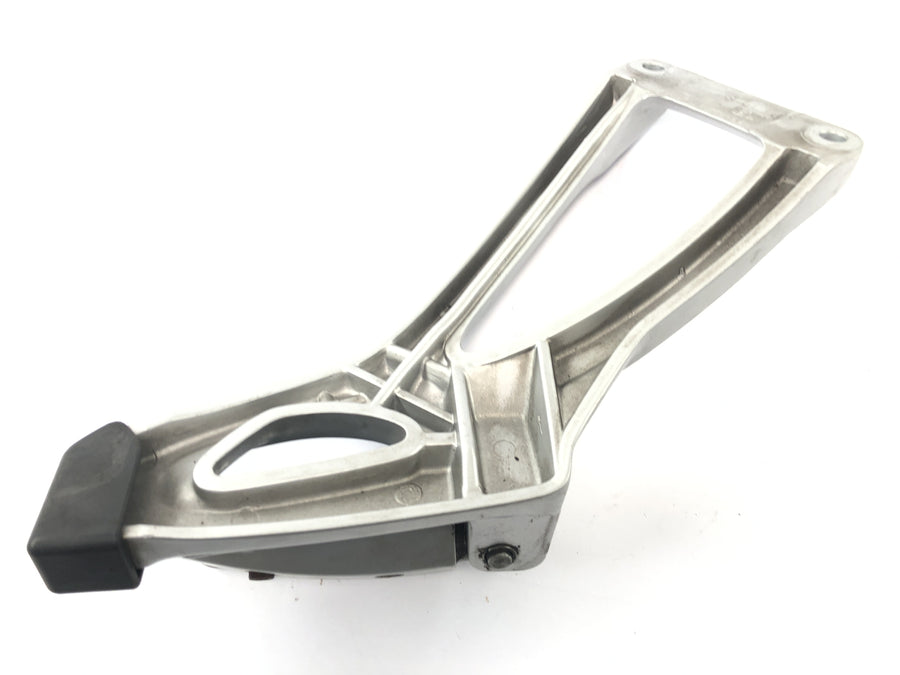 BMW K 1200 GT K12 [2003] - Reposapiés pasajero izquierdo con soporte
