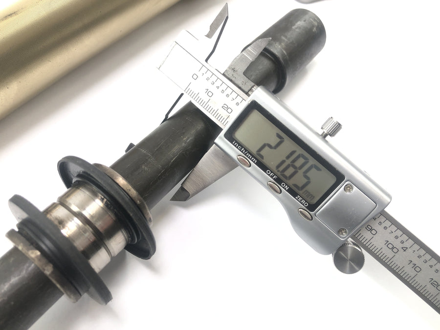 Yamaha YZF R1 RN01 [1998] - Hornillo de tenedor de horquilla en el eje delantero con eje
