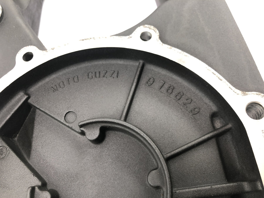 Moto Guzzi Stelvio 1200 8V [2016] - Tapa delantera tapa motor tapa alternador
