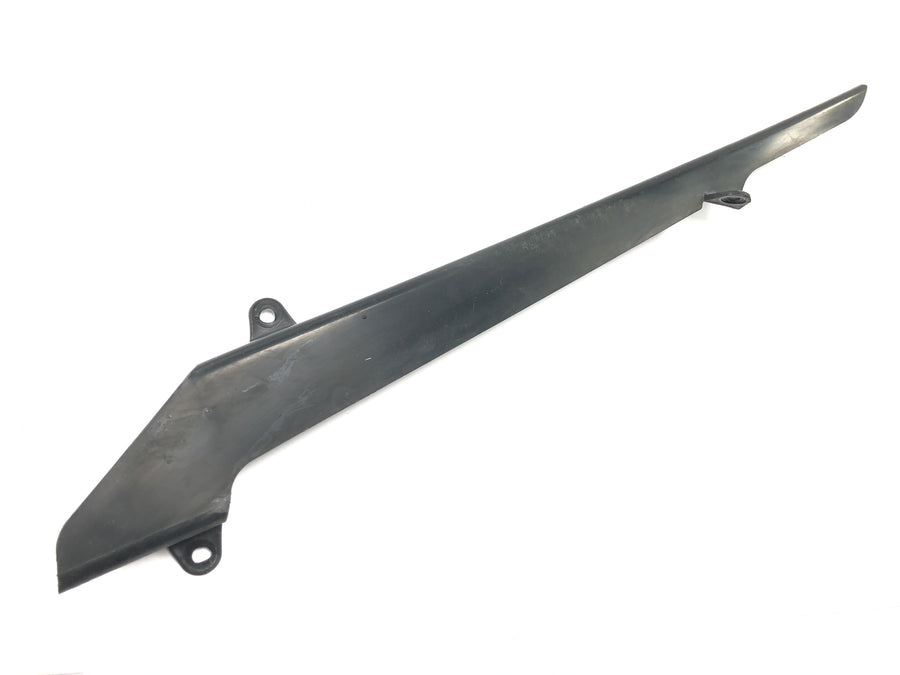 Yamaha YZF R1 RN04 [2001] - protector de cadena cubre cadena plastico negro