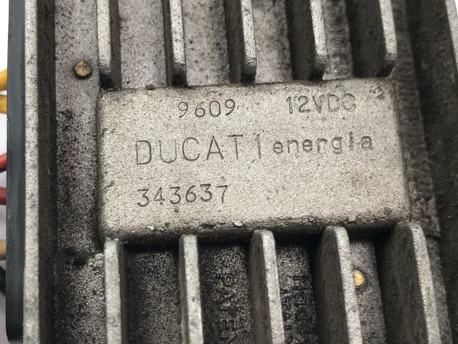 Moto Guzzi V10 Centauro [1998] - Regulador rectificador regulador de tensión