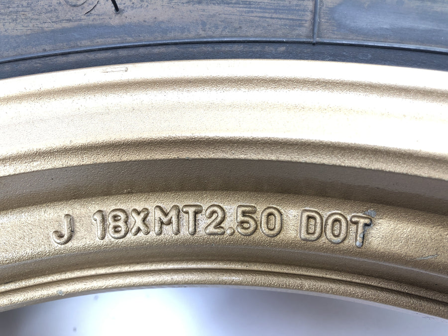 Yamaha Rd 350 YPVS 31K [1984] - Oro del borde de la rueda trasera con disco de freno