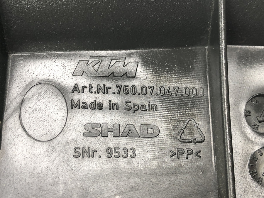 KTM Duke 690 A3 [2012] - Asiento del acompañante, cojín del asiento del pasajero trasero