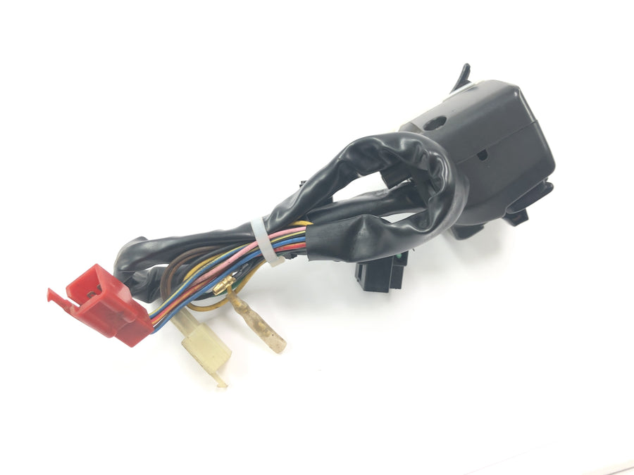 Yamaha XJR 1300 RP02 [1999] - Intermitente de luz de montaje del interruptor izquierdo del interruptor del manillar