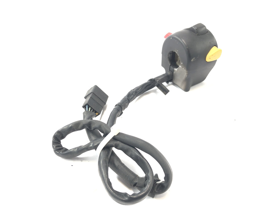 Suzuki VZ 1500 WVCU [2011] - Fijación interruptor interruptor manillar izquierdo