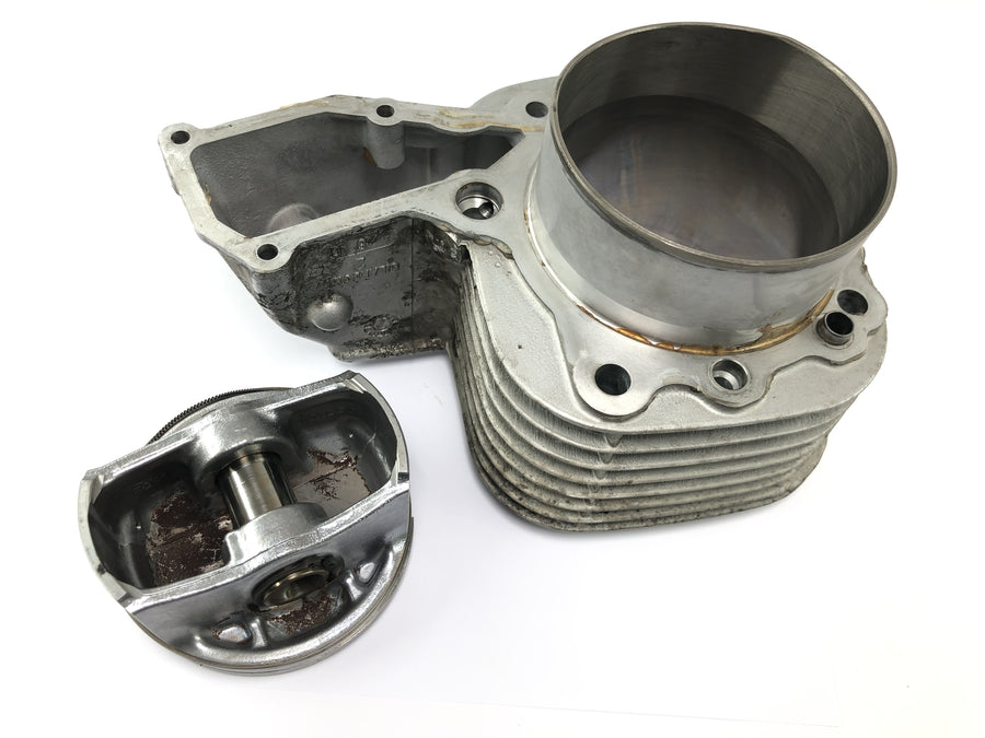 BMW R 1200 R R1ST [2008] - cilindro con pistón a la izquierda