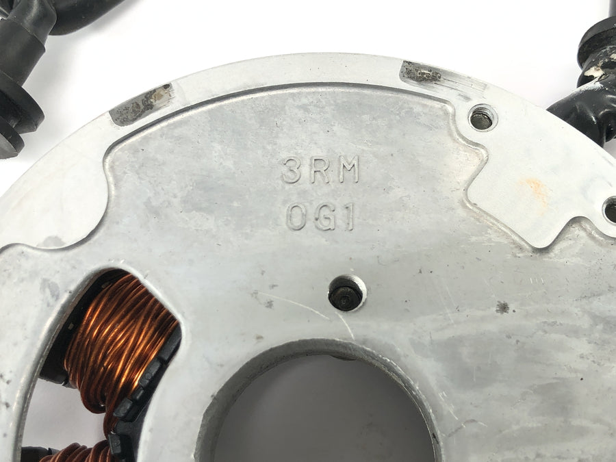 Yamaha DT 125 R DE03 [2000] - Placa base de encendido del estator del alternador