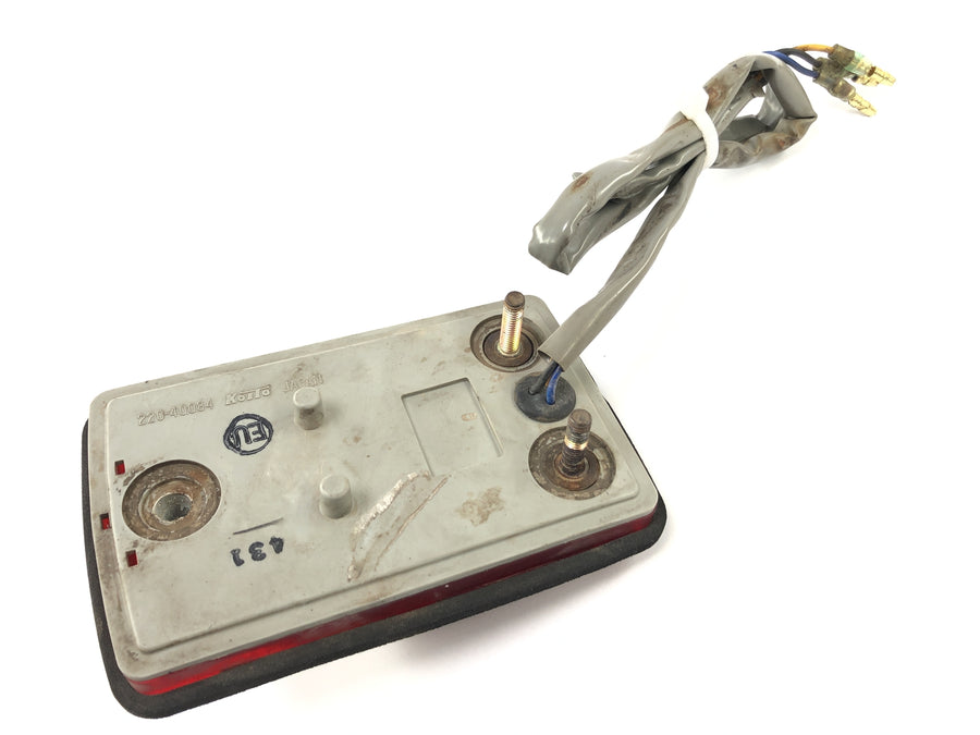 Yamaha DT 125 DE06 [2005] - Luz trasera