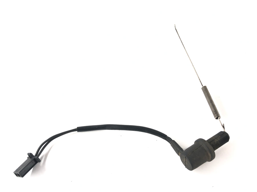Yamaha XJR 1200 4PU [1995] - interruptor de luz de freno en la parte posterior