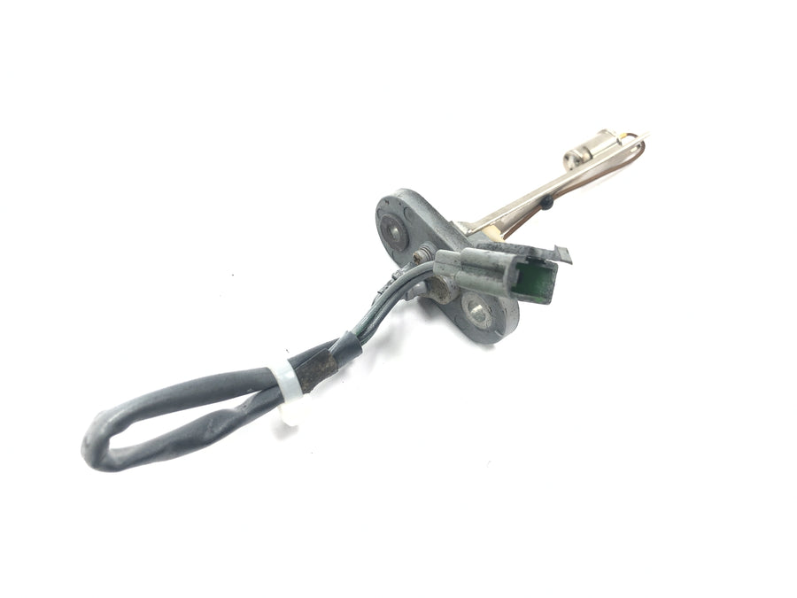 Yamaha YZF R1 RN04 [2001] - Sensor de nivel de combustible