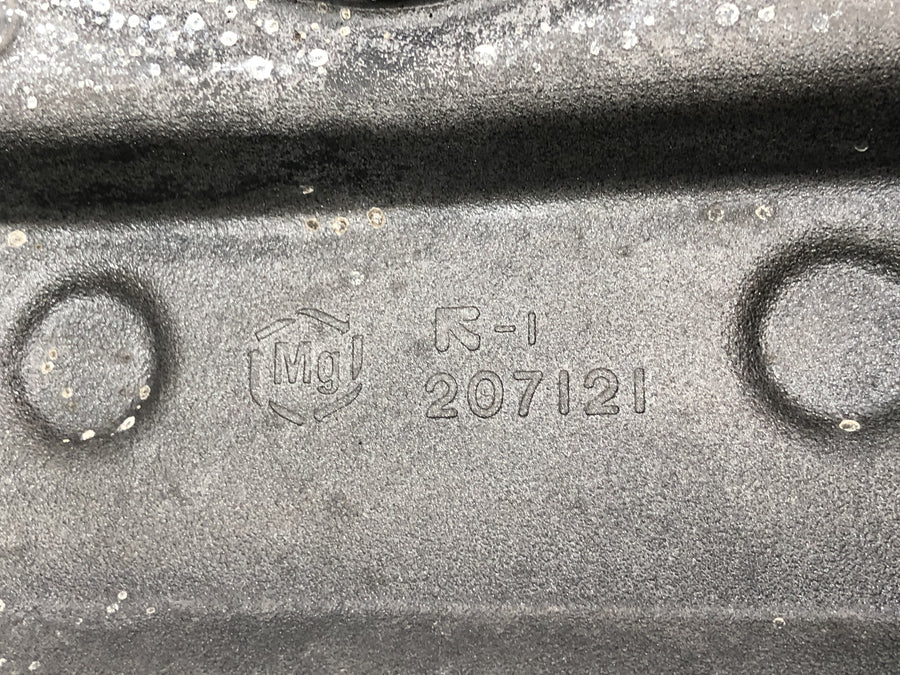 Honda CBR 1000 RR SC59 [2008] - Tapa válvulas tapa culata tapa motor magnesio