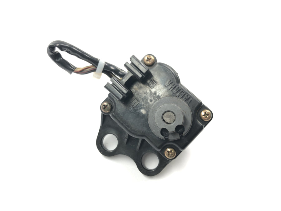 Yamaha YZF R1 RN04 [2001] - Servomotor del motor de la trampilla de escape del actuador EXUP