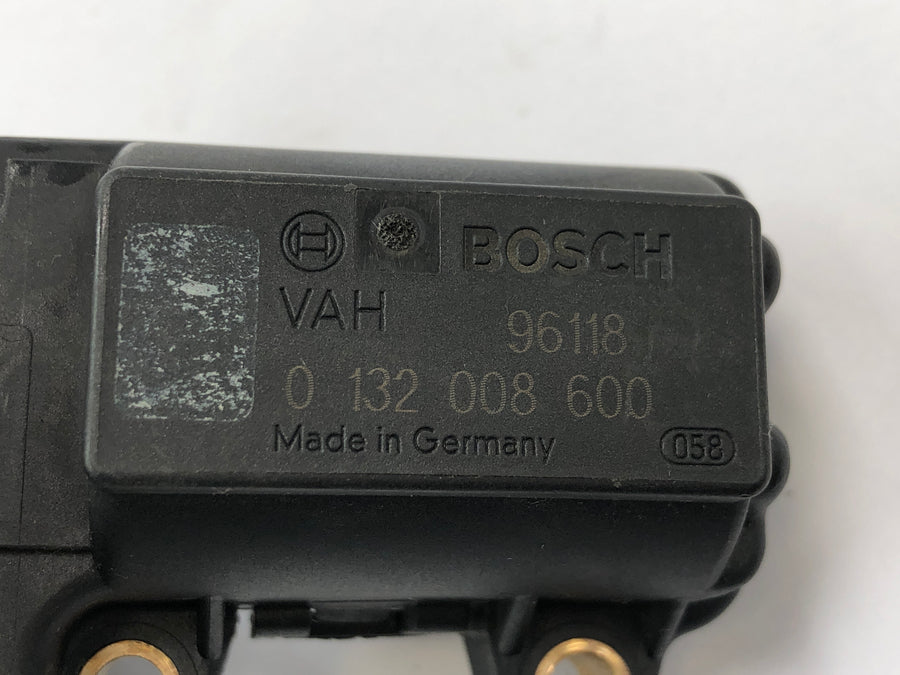 BMW K 1200 LT K2LT [1999] - Actuador del acelerador de la válvula de control de ralentí Bosch