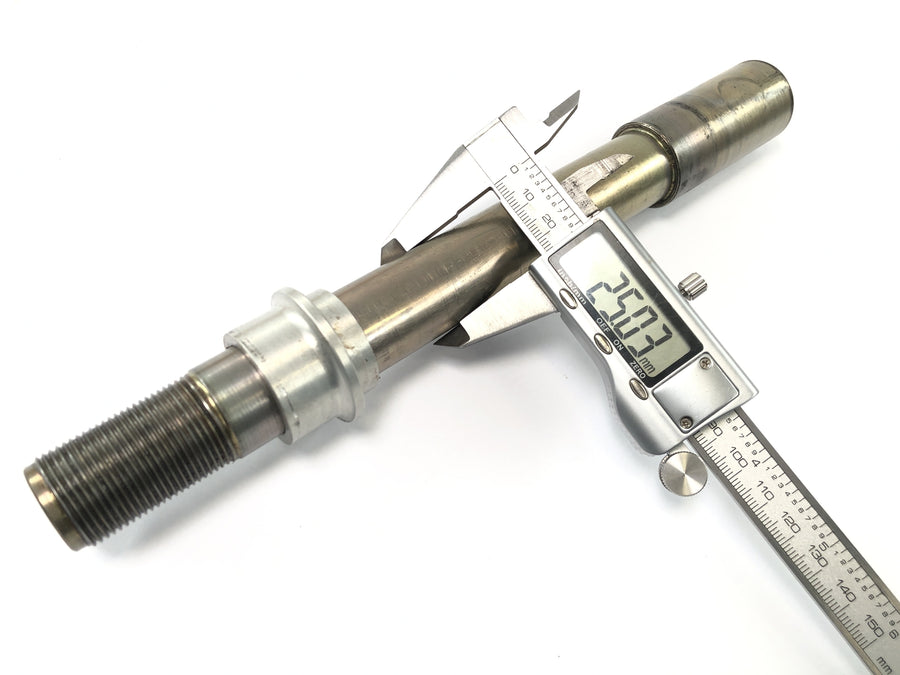 Benelli TNT 1130 [2009] - Horquilla telescópica con eje