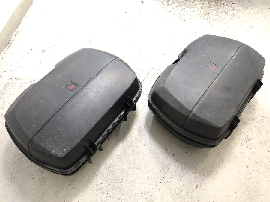 Kawasaki GPZ 1100 ZXT10E [1997] - maleta con llave