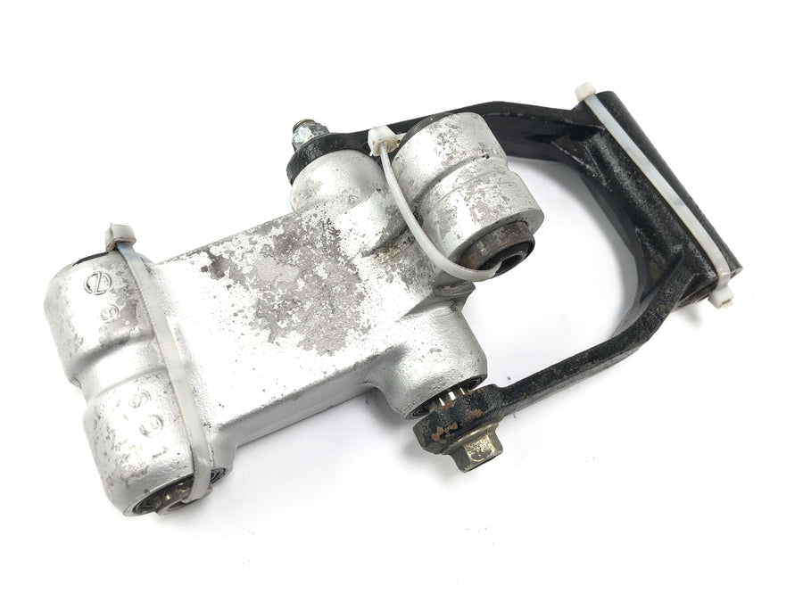 Honda CBX 750 RC17 [1984] - suspensión de la rueda trasera del absorción de choque de palanca de perros.