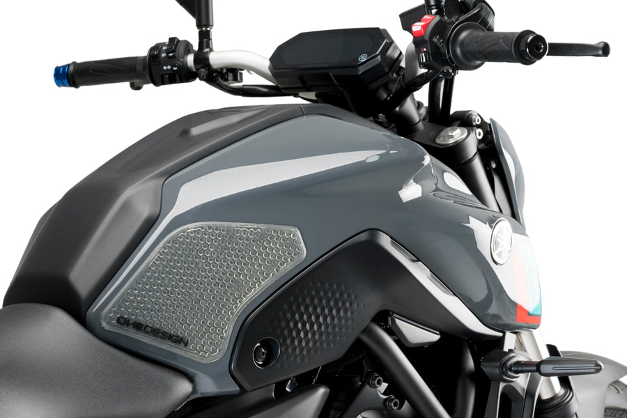 YAMAHA MT-07 [2023] – Protectores laterales del depósito – Negro