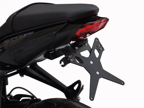 Daytona 675 [ZIEGER] – Portamatrículas X-Line tipo E