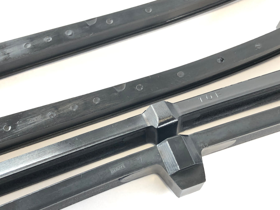 Suzuki Intruder VL 1500 AL [2000] - Tensioning Rail y Slide Rail Set