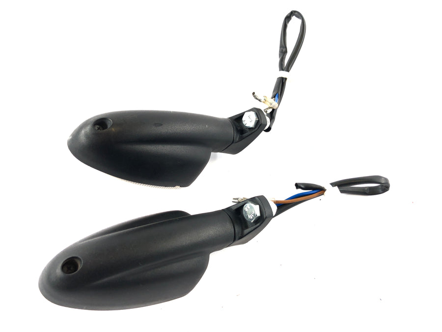 Moto Guzzi Norge 1200 LP [2006] - Turn Signals en la pareja de back set