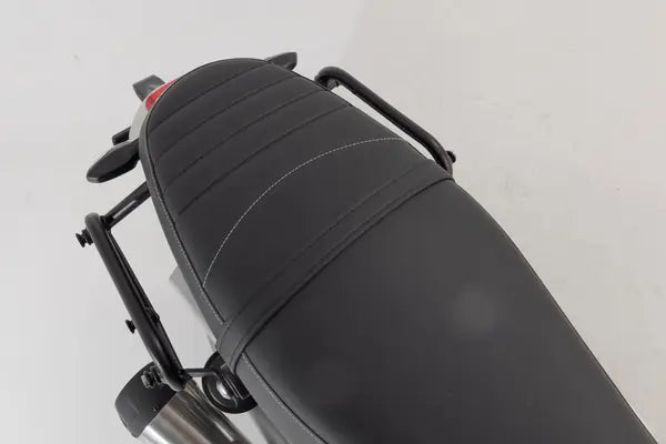 Triumph Speed Twin 1200 [2019-2024] - Sistema de bolsas laterales Legend Gear LC2 Black Edition – Imagen 6