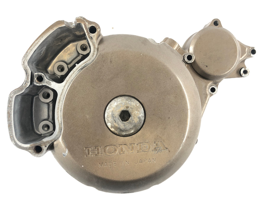 Honda XRV 750 África Twin RD04 [1993] - Tapa del motor en la cubierta de maquinaria de luz izquierda