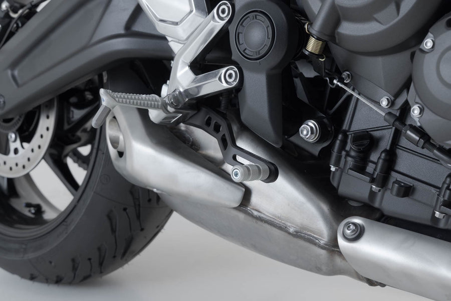 Triumph Trident 660 [2021-2026] - palanca de freno de pie - imagen 2