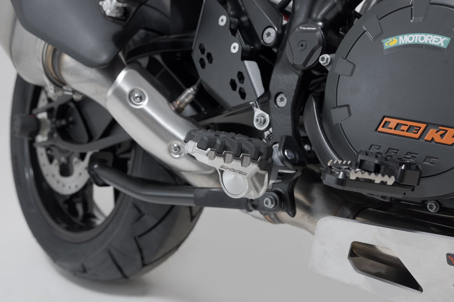 KTM 1390 Super Adventure S [2025-2026] - kit reposapiés EVO - imagen 2