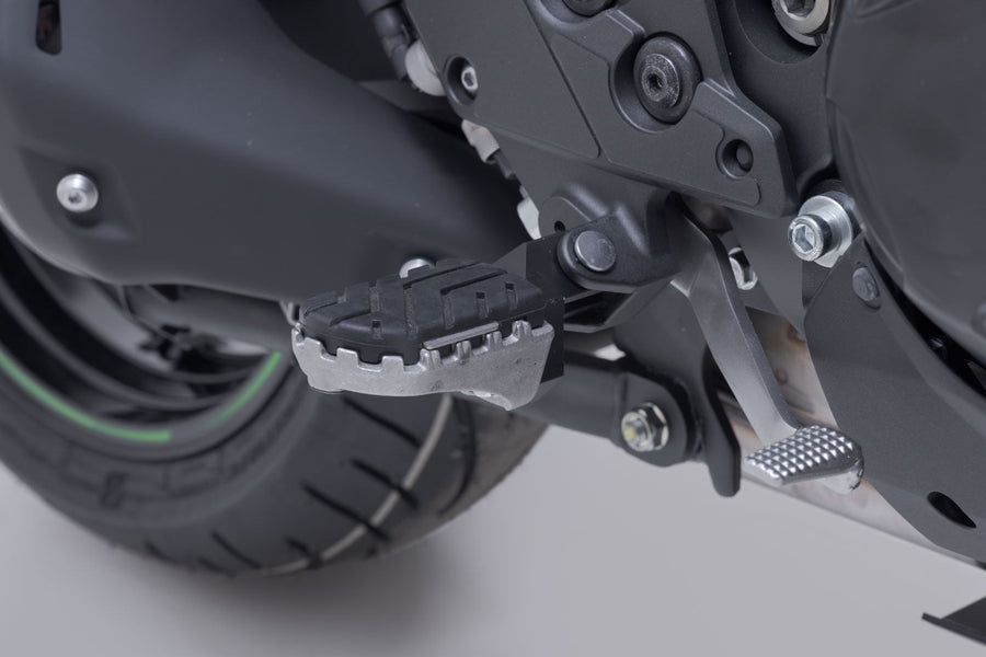 Kawasaki Versys 1100 [2025-2026] - Kit reposapiés ION negro – imagen 2