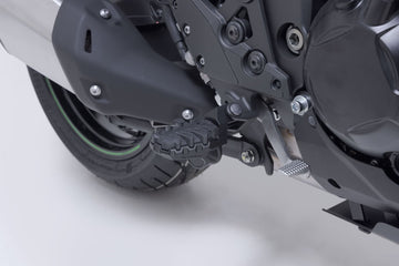 Kawasaki Versys 1100 [2025-2026] - Par de estriberas EVO, versión FRS.08.112.10400/B – imagen 2