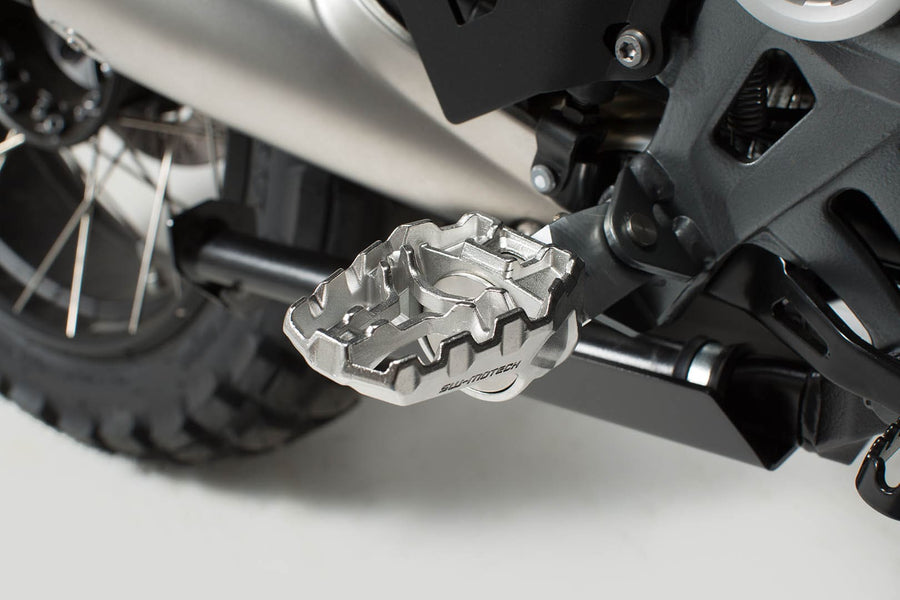 BMW F 750 GS Edition 40 Años GS [2021] - Kit de reposapiés EVO – imagen 3
