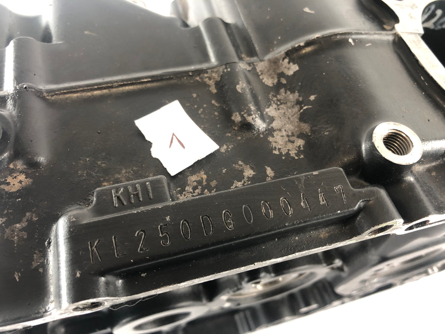 Kawasaki KLR 250 KL 250 D [1985] - Alcicultor de motor carcasa vacía