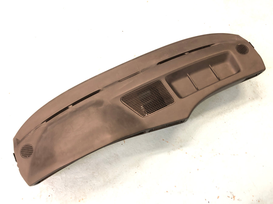 BMW M 535i E28 [1986] - Panel de control pocas grietas