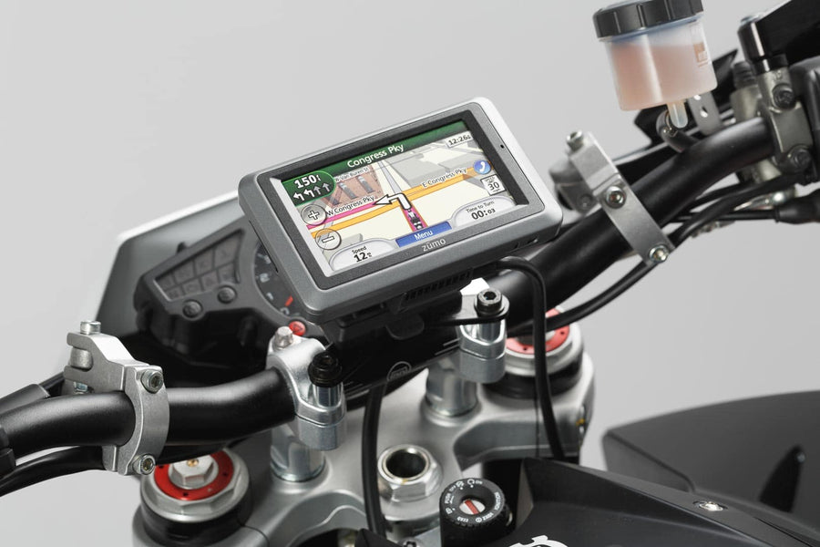 Kawasaki W 800 [2019-2024] - Soporte Navi en el manillar – imagen 1