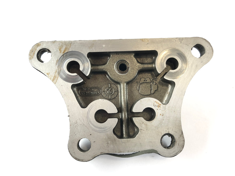 Ducati 888 Strada [1993] - Tapa motora del suministro de aceite de cilindro en pie
