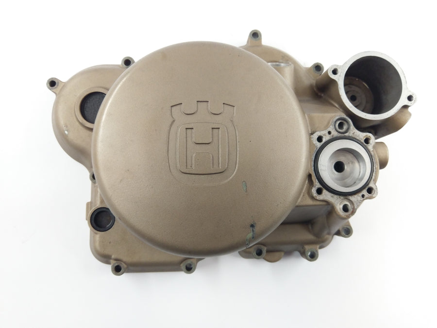 Husqvarna TE 610 E H7 [2000] - Tapa de acoplamiento de la tapa del motor