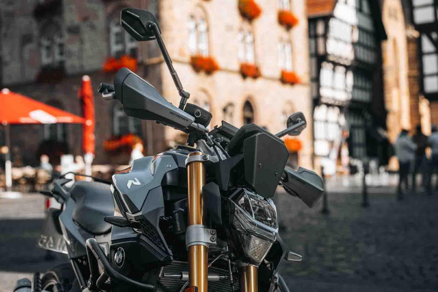 Triumph Speed Triple 1050 RS [2019-2020] - Kit protector de manos deportivo – foto 7