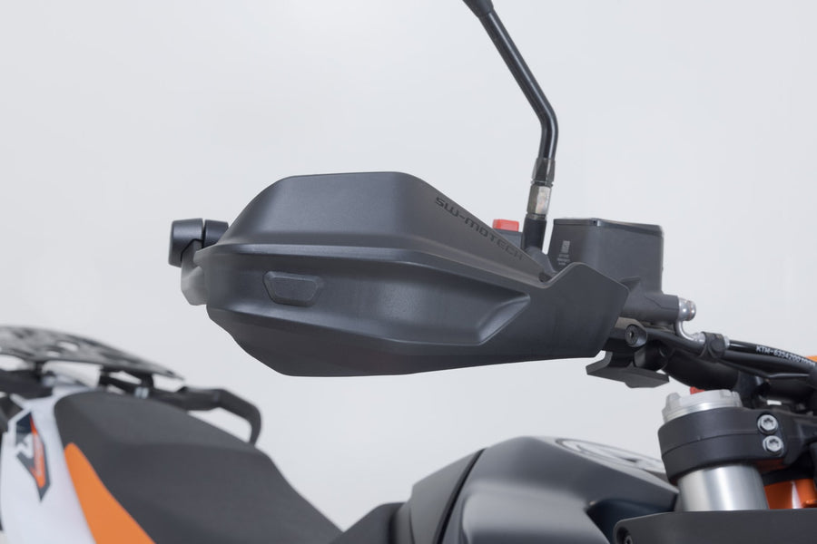 Ducati Scrambler 1100 [2018-2024] - Kit de protectores de manos Adventure con montaje de dos puntos - foto 3