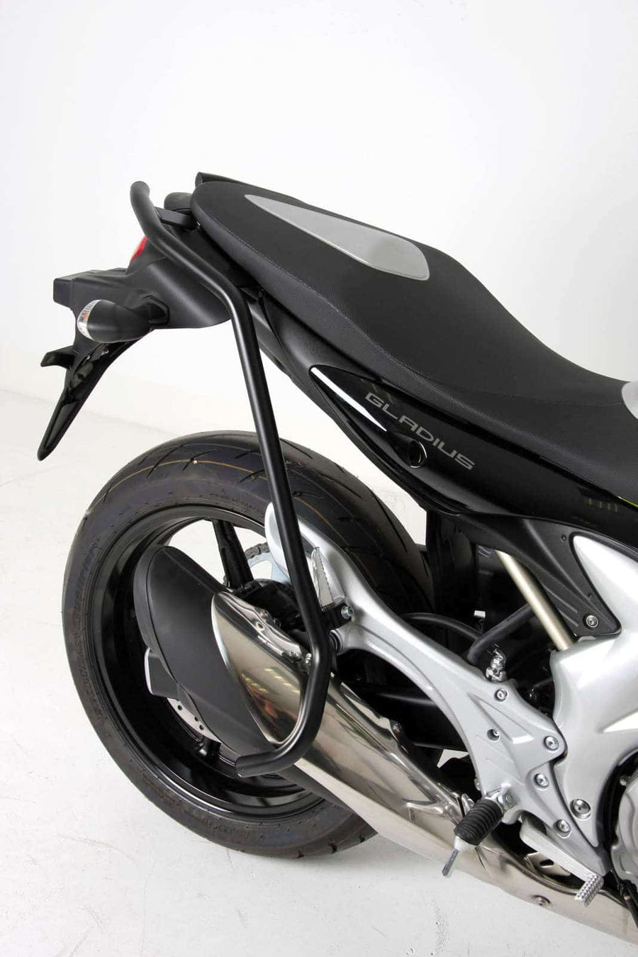 Suzuki SFV 650 Gladius [2009-2016] - barra de protección trasera