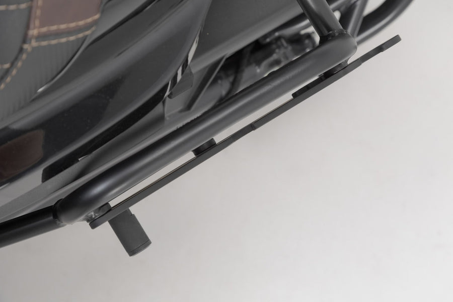[SW-MOTECH] - Placa adaptadora SLH a SLC derecha – Figura 4
