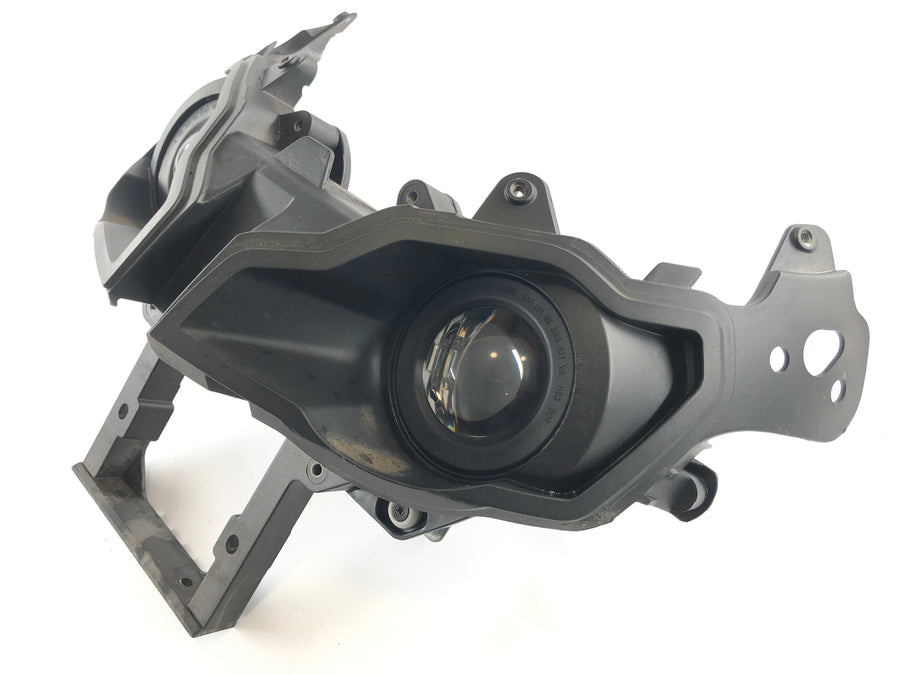 Can On the Spyder SM5 [2009] - Faros principales de faro