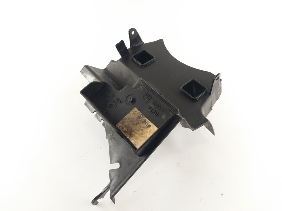 Beta RR 4T 125 LC [2016] - Caja de filtro de aire parte superior del techo de la batería