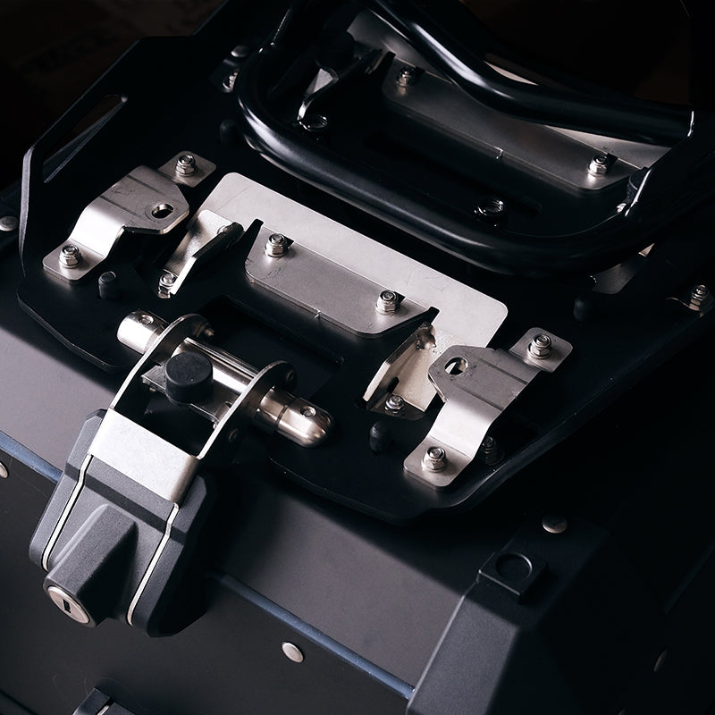 BMW R 12 nineT [2024-2026] - Montagesatz für die AL18-Platte auf dem Dachträger der Unit-Garage