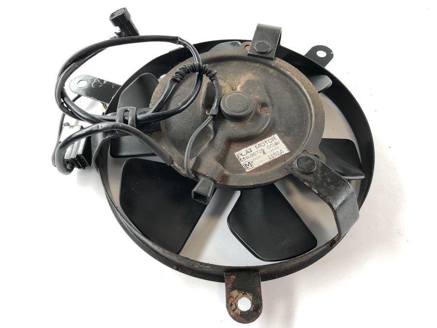 Honda CBR 900 RR SC28 [1995] - Fan de ventilador más cooler