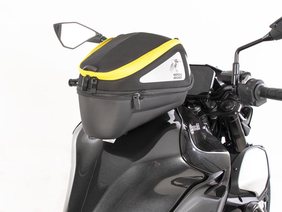 Kawasaki Z 900 [2025] - Tanking Básico que incluye una bolsa de tanque contraparte