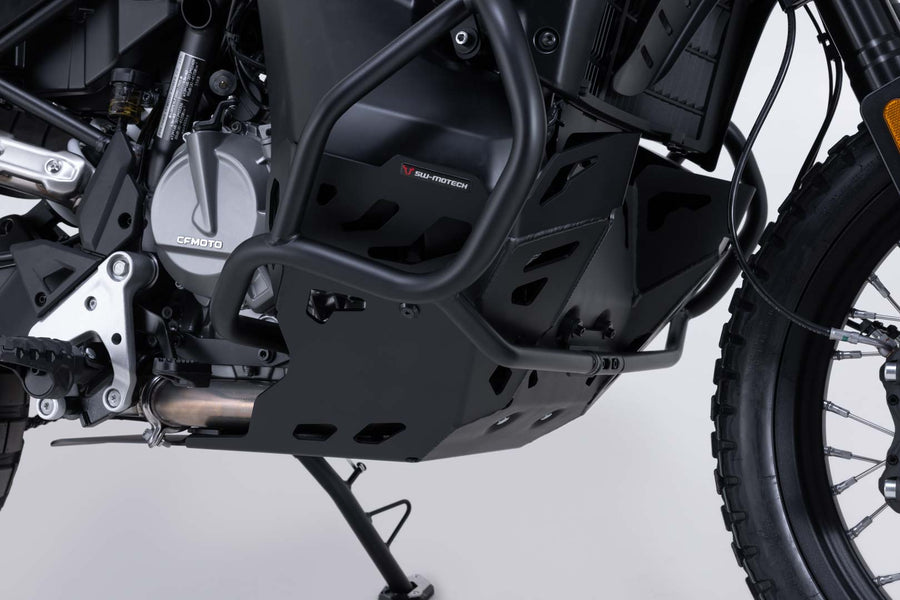 CFMOTO 800 MT-X [2025-2026] - barra de protección del motor negra – imagen 4